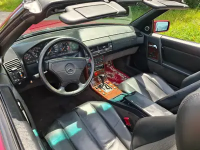 Mercedes-Benz SL 500 — Roadster légendaire, 320 ch et design iconique des années 90 — dettaglio