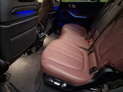 BMW X7 xDrive 30d — SUV 7 places premium, 72 000 km, motorisation diesel efficace — dettaglio