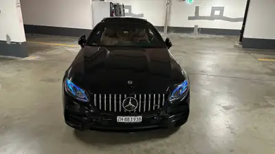 Mercedes-Benz E 220 d Coupé AMG Line — Élégance diesel avec 91'000 km seulement — Miniatur 18
