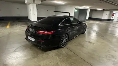 Mercedes-Benz E 220 d Coupé AMG Line — Élégance diesel avec 91'000 km seulement — Miniatur 19