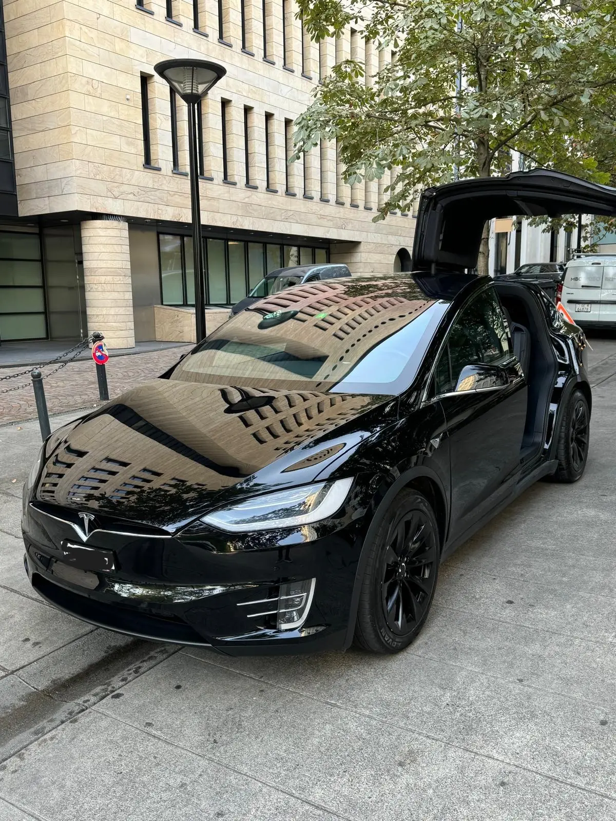 Tesla Model X 100D — 7 places électrique, batteries neuves Tesla 2026