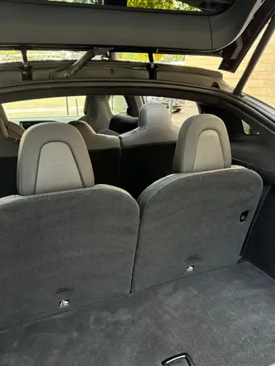 Tesla Model X 100D — 7 places électrique, batteries neuves Tesla 2026 — Innenraum