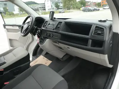VW T6 Baldinger — Châssis-cabine professionnel, motorisation robuste et configurabilité unique — vista posteriore