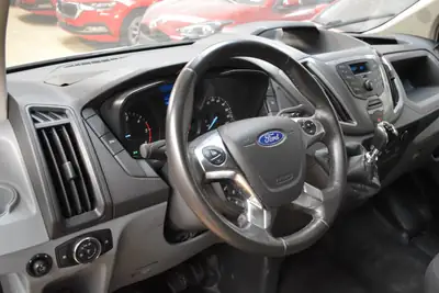 Ford Transit Van 310 L2H2 — Utilitaire robuste 2.2 TDCi, entretien récent — Miniature 10