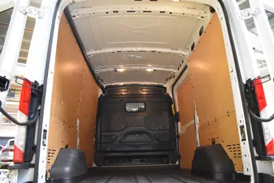 Ford Transit Van 310 L2H2 — Utilitaire robuste 2.2 TDCi, entretien récent — Miniature 20