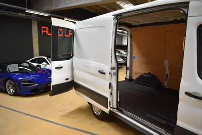 Ford Transit Van 310 L2H2 — Utilitaire robuste 2.2 TDCi, entretien récent — Miniature 21