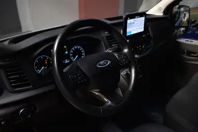 Ford Transit Van 350 L2 Trail — Utilitaire hybride mild-hybrid, 41 000 km seulement — Miniature 7