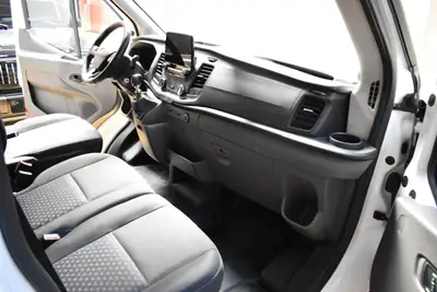 Ford Transit Van 350 L2 Trail — Utilitaire hybride mild-hybrid, 41 000 km seulement — Miniature 24