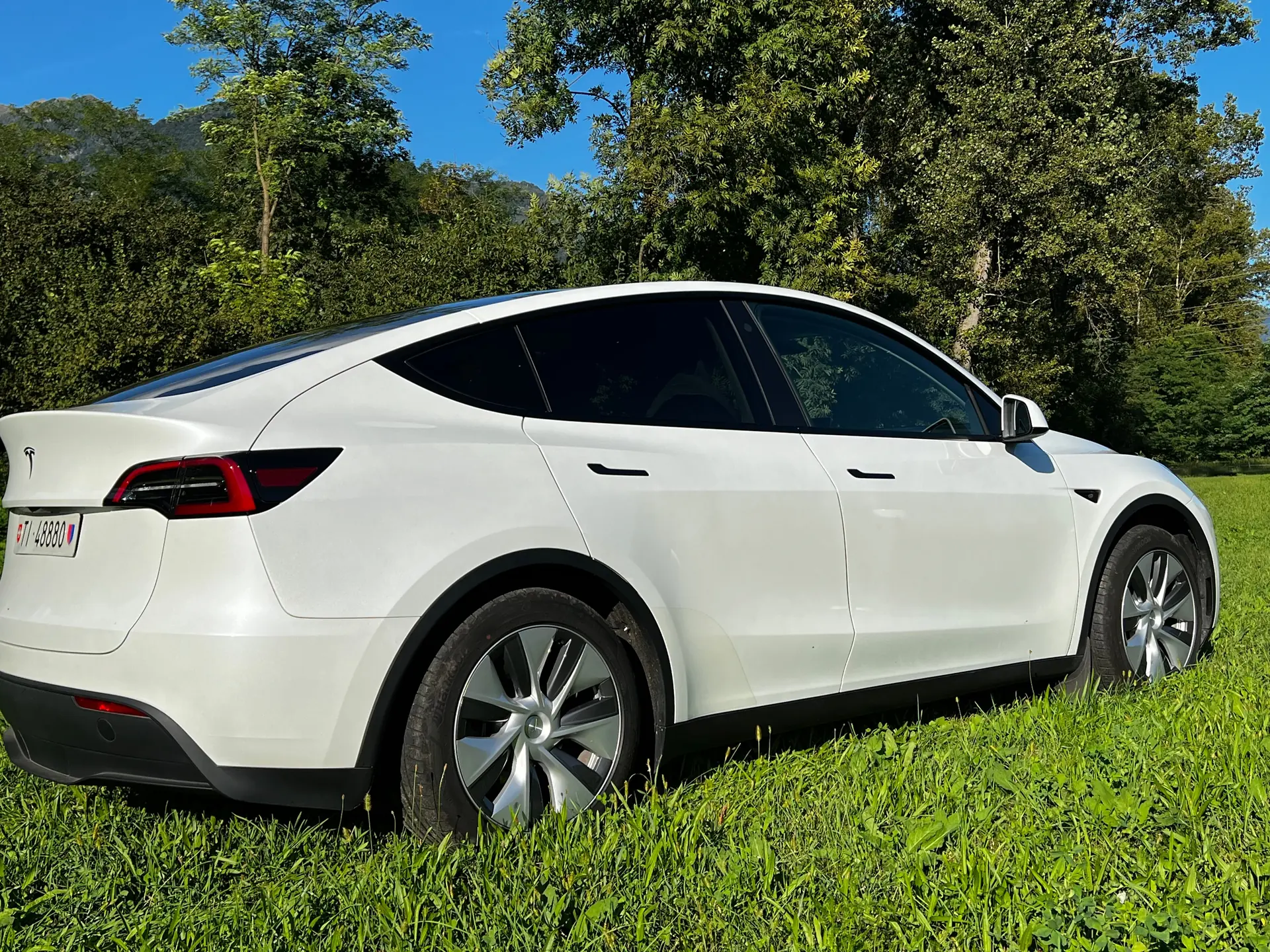 Tesla Model Y 2023 occasion Biasca — 4