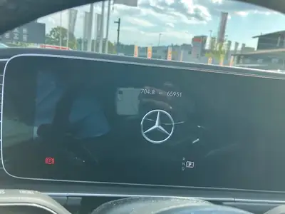 Mercedes-Benz GLE 300 d 4Matic AMG Line — SUV premium diesel, 66'000 km seulement — Thumbnail 13