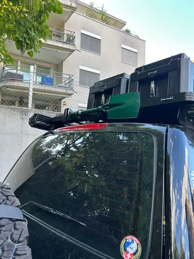 Toyota Land Cruiser 500 4.2 TD — Le SUV de légende, motorisation diesel robuste — Miniature 14
