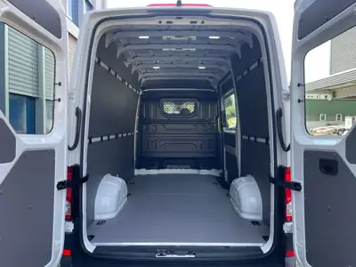 VW Crafter 35 2.0 TDI L3 HD — Utilitaire diesel robuste, 17 km seulement — Miniatura 15