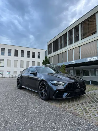 Mercedes-AMG GT 63 S 4Matic+ — Coupé haute performance 639 ch, 54'000 km seulement — vue extérieure