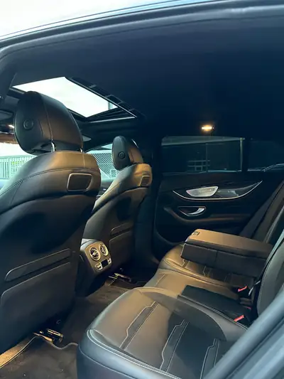 Mercedes-AMG GT 63 S 4Matic+ — Coupé haute performance 639 ch, 54'000 km seulement — détail