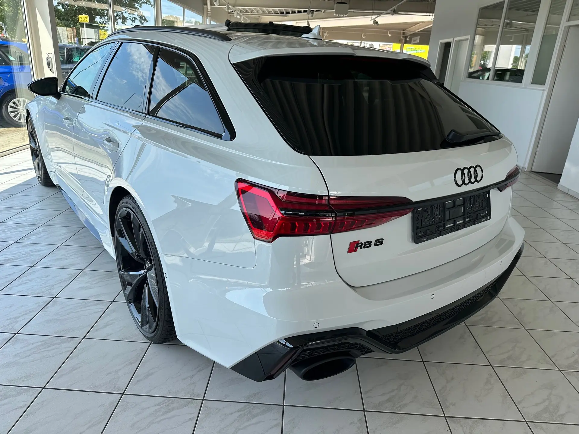Audi RS6 2021 occasion St. Silvester — 3