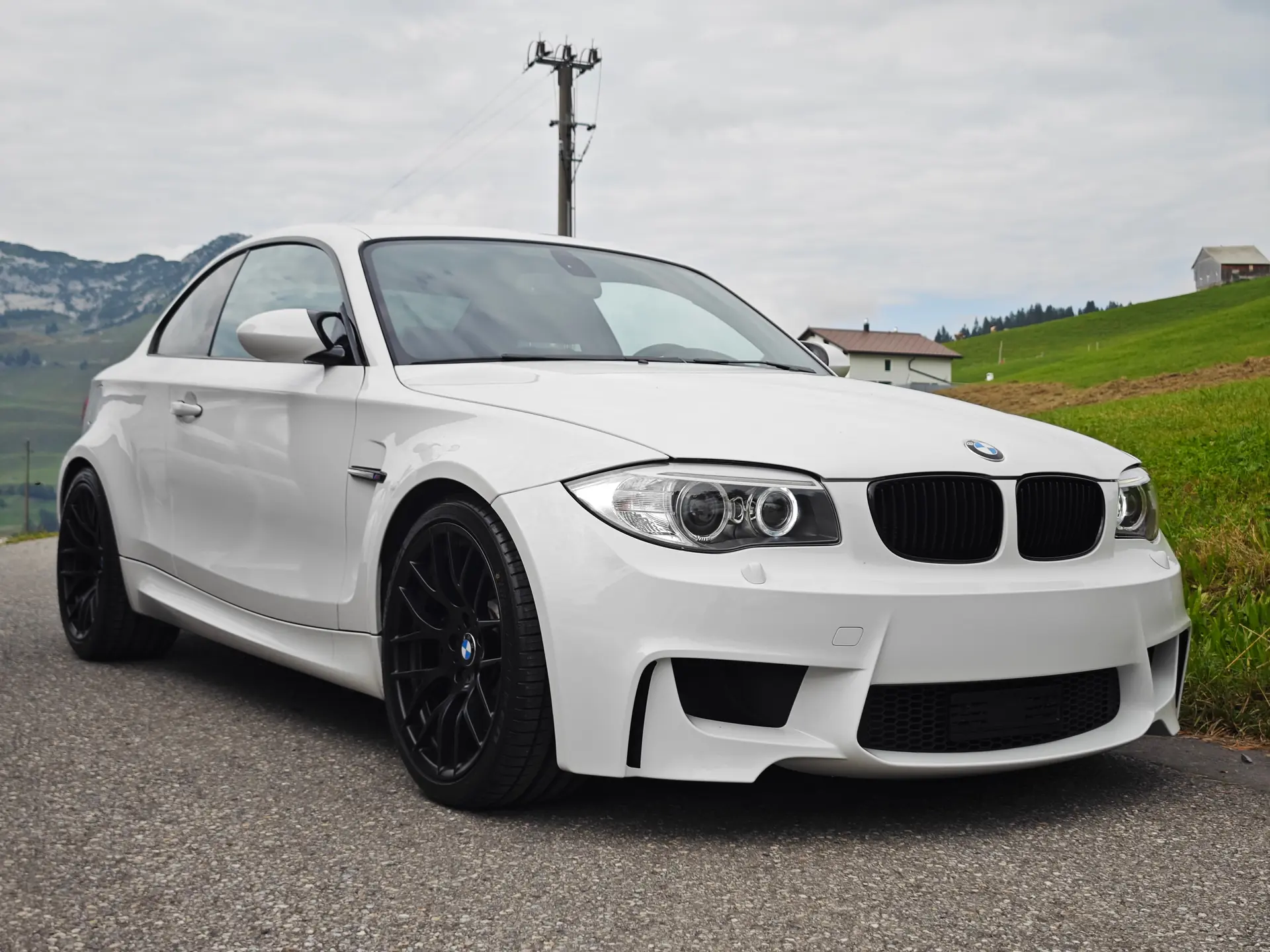 BMW 1er M Coupé 2011 — 340 ch, boîte manuelle, excellent état
