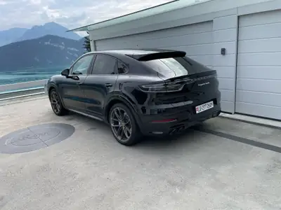 Porsche Cayenne Turbo Coupé 2019 — SUV Sportif 550 ch, Garantie Porsche 3 ans — arrière