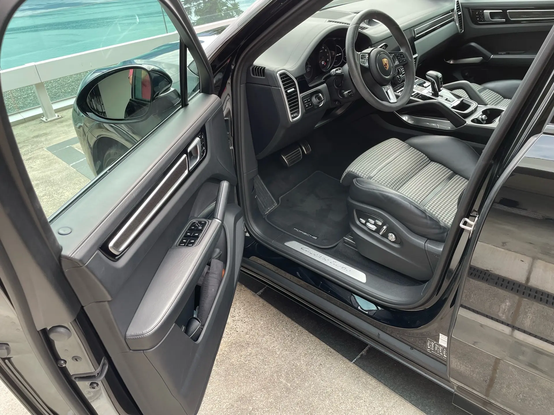Porsche Cayenne 2019 occasion Weggis — 4