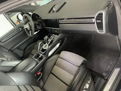 Porsche Cayenne Turbo Coupé 2019 — SUV Sportif 550 ch, Garantie Porsche 3 ans — Miniature 11