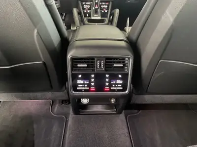 Porsche Cayenne Turbo Coupé 2019 — SUV Sportif 550 ch, Garantie Porsche 3 ans — Miniature 13
