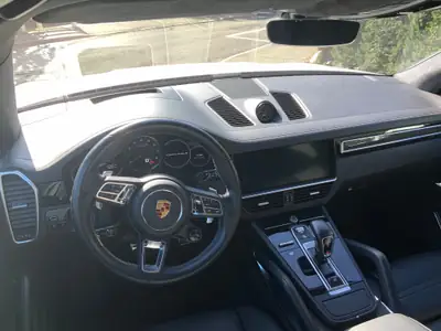 Porsche Cayenne Turbo S E-Hybrid — SUV hybride rechargeable haute performance, 79'000 km — Miniatura 9