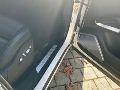 Porsche Cayenne Turbo S E-Hybrid — SUV hybride rechargeable haute performance, 79'000 km — Miniatura 12