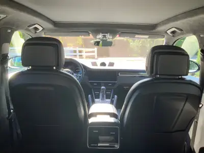 Porsche Cayenne Turbo S E-Hybrid — SUV hybride rechargeable haute performance, 79'000 km — Miniatura 10