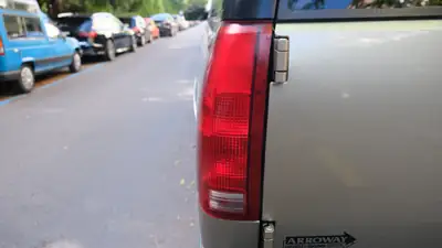 Chevrolet Suburban 1500 LT — SUV familial 8 places, motorisation V8 robuste — Detail