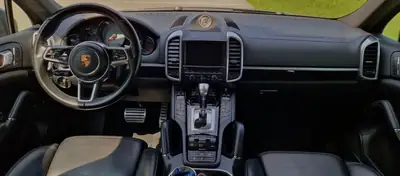 Porsche Cayenne S 2015 — SUV premium 420 ch, transmission intégrale, 100 000 km — Detail