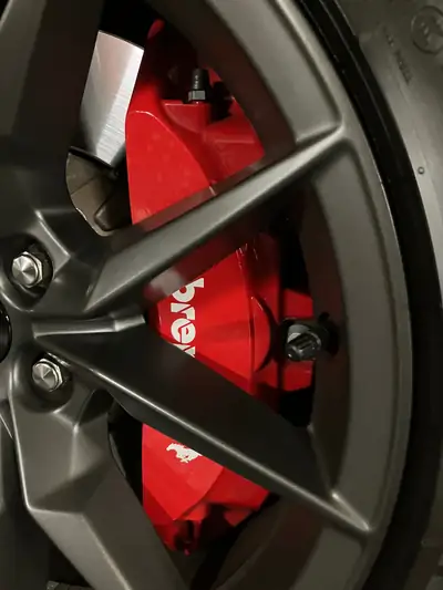 Ford Mustang Dark Horse Manual — Legend américaine 454 ch, quasi neuve et légale en Suisse — Armaturenbrett