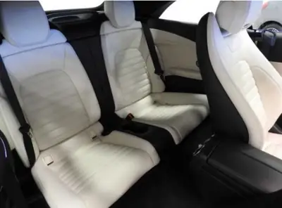 Mercedes-Benz C 43 AMG Cabriolet — Décapotable sportive 367 ch, faible kilométrage — interni