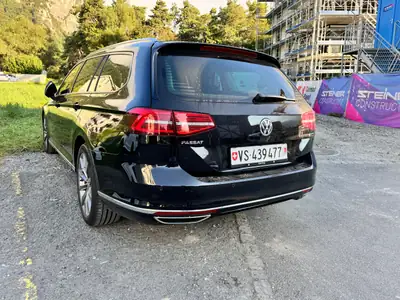 VW Passat Variant 2.0 TDI 240 ch — Break allemand robuste, 4Motion polyvalent — tableau de bord
