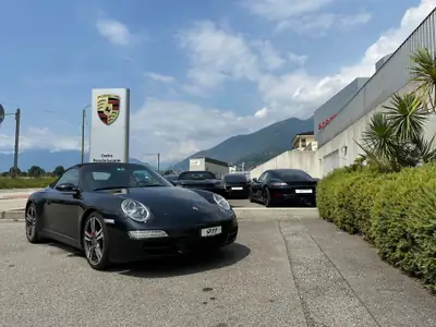 Porsche 911 Cabrio Carrera 4S — Roadster haute performance, moteur révisé, 54'000 km — arrière