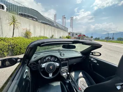 Porsche 911 Cabrio Carrera 4S — Roadster haute performance, moteur révisé, 54'000 km — détail