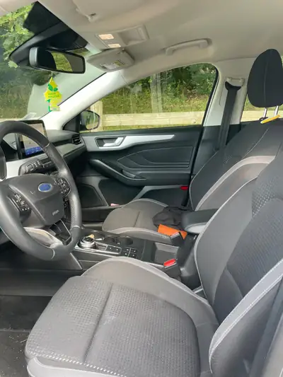 Ford Focus IV 1.0 EcoBoost 125ch — Berline dynamique, sans accident, 97'000 km — Miniatura 9