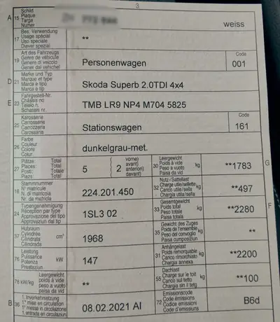 Skoda Superb Combi 2.0 TDi SportLine 4x4 — Break premium suisse, 106'000 km — Miniature 10
