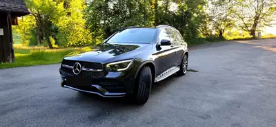 Mercedes-Benz GLC 300 e AMG Line Plus — Hybride rechargeable, 55 000 km, équipement premium — Heckansicht