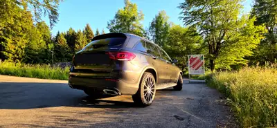 Mercedes-Benz GLC 300 e AMG Line Plus — Hybride rechargeable, 55 000 km, équipement premium — Miniatur 7