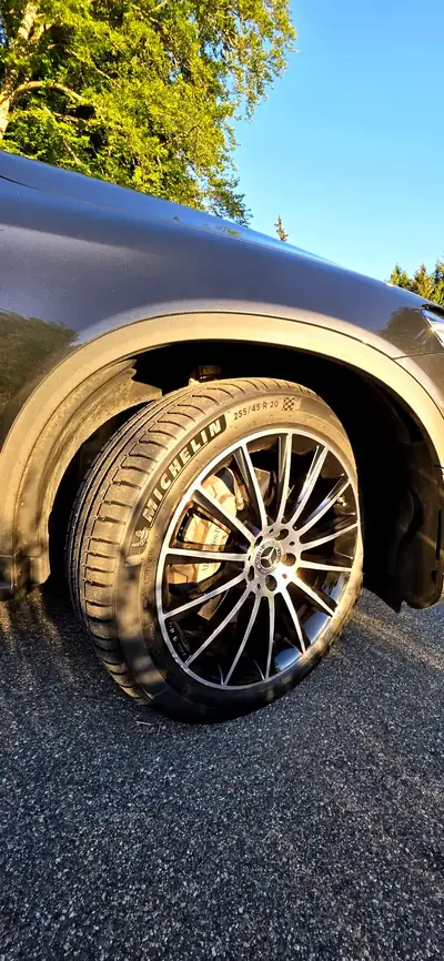 Mercedes-Benz GLC 300 e AMG Line Plus — Hybride rechargeable, 55 000 km, équipement premium — Miniatur 10
