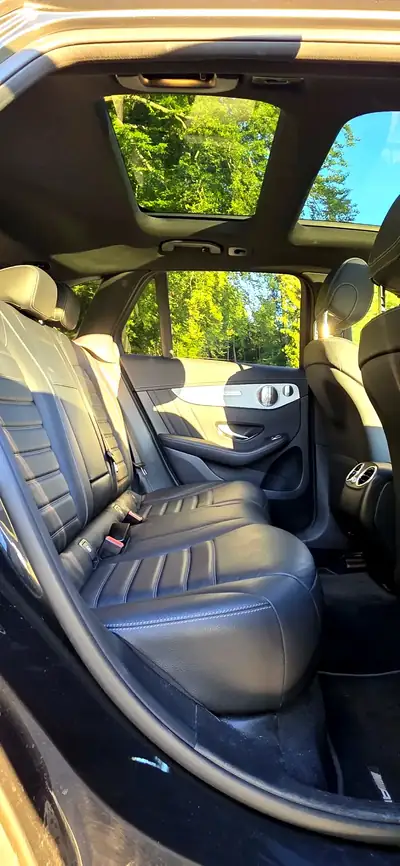 Mercedes-Benz GLC 300 e AMG Line Plus — Hybride rechargeable, 55 000 km, équipement premium — Miniatur 12