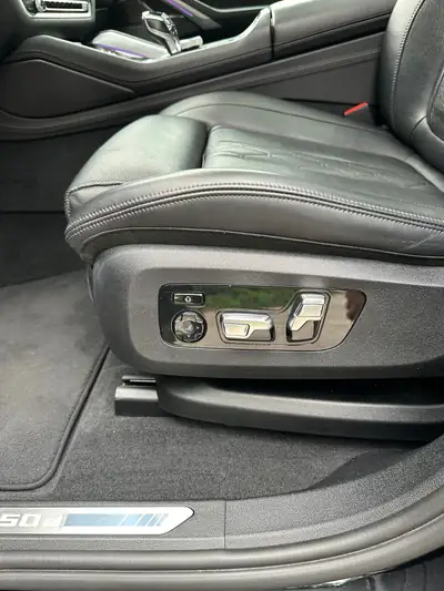 BMW X6 M50d 2020 — SUV coupé premium, 400 ch diesel, équipement complet — Miniature 13
