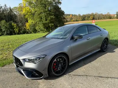Mercedes-AMG CLA 45 S 4Matic+ — Berline sportive 422 ch, équipement complet — vue extérieure