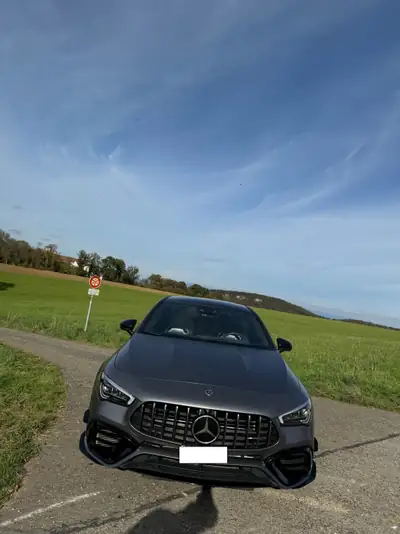 Mercedes-AMG CLA 45 S 4Matic+ — Berline sportive 422 ch, équipement complet — intérieur