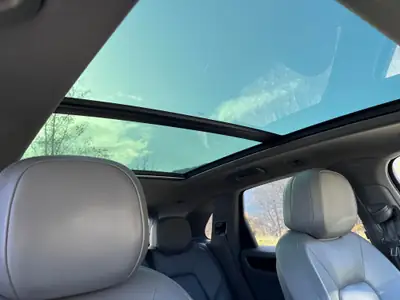 Porsche Cayenne E-Hybrid — SUV rechargeable haute performance, 130'000 km, sans accident — Miniatur 10