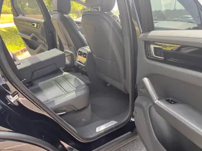 Porsche Cayenne E-Hybrid — SUV rechargeable haute performance, 130'000 km, sans accident — Miniatur 14