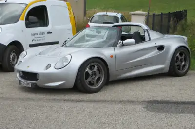 Lotus Elise MK1 1999 — Roadster légendaire, conduite à gauche originale — vue extérieure
