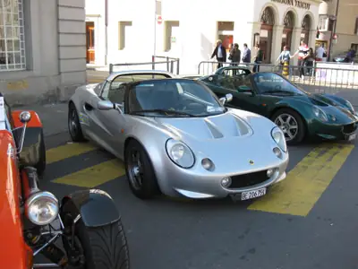 Lotus Elise MK1 1999 — Roadster légendaire, conduite à gauche originale — arrière