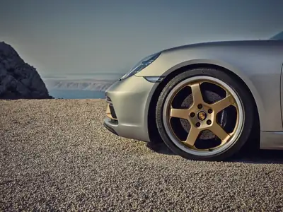 Porsche 718 Boxster GTS 4.0 — Roadster légendaire, moteur atmosphérique 4L, 11'000 km — côté