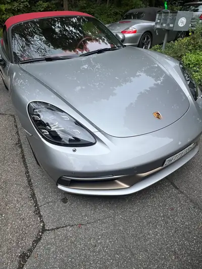 Porsche 718 Boxster GTS 4.0 — Roadster légendaire, moteur atmosphérique 4L, 11'000 km — intérieur