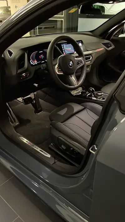 BMW M235i Gran Coupé xDrive M Sport Pro — Berline sportive 306 ch, 33'000 km seulement — Miniature 8